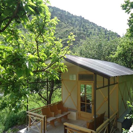 The River House Yeghegis Yekhegis Exteriör bild