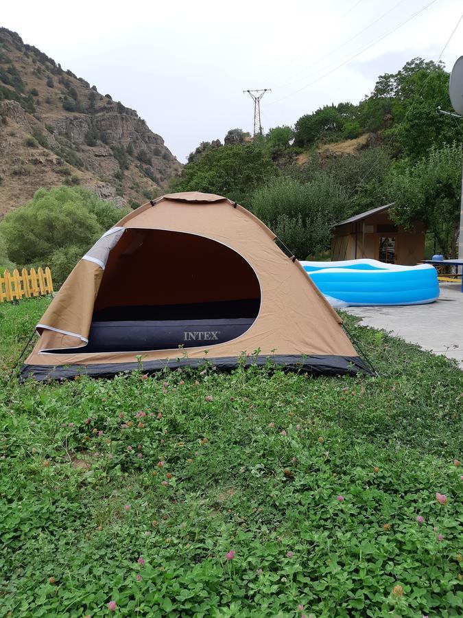 The River House Yeghegis Yekhegis Exteriör bild